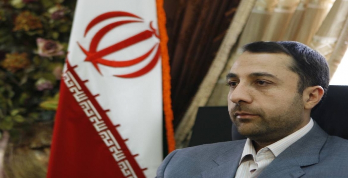 رئیس انجمن مالی اسلامی ایران، به ریاست بانک مرکزی منصوب شد.